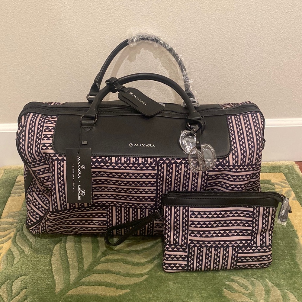 LIMITED EDITION MANAOLA X LEXUS BAG SET